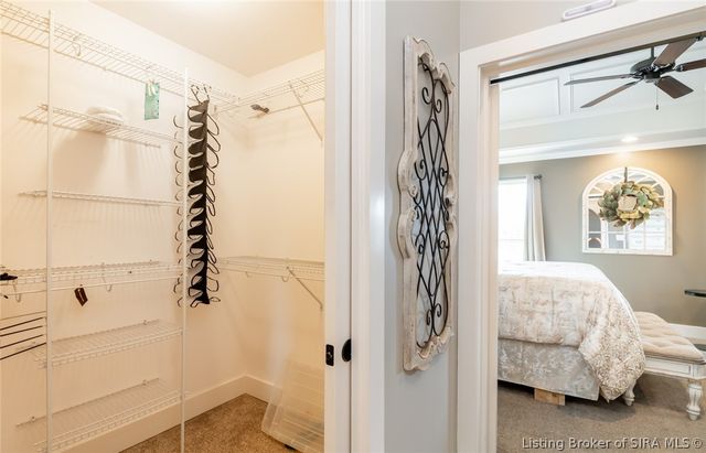 3424 Royal Lake Drive, Floyds Knobs, IN 47119