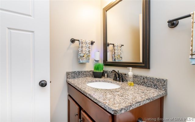 3424 Royal Lake Drive, Floyds Knobs, IN 47119