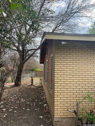 1410 Montview, San Antonio, TX 78213