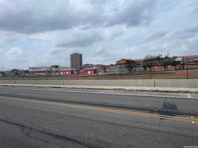 1410 Montview, San Antonio, TX 78213