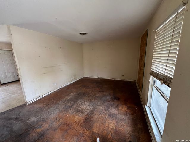 1410 Montview, San Antonio, TX 78213