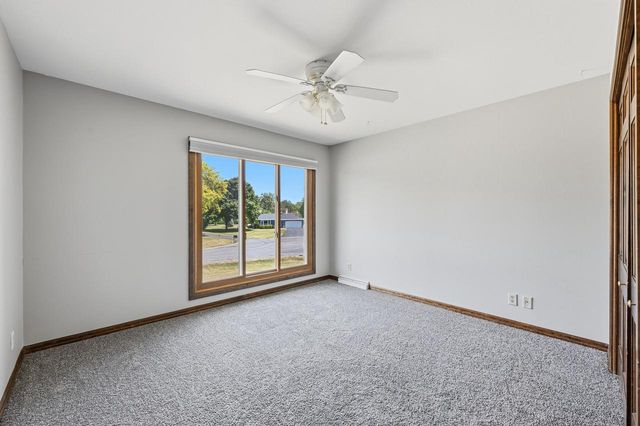 W299N5471 Arrow COURT, Hartland, WI 53029