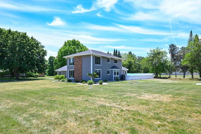 W299N5471 Arrow COURT, Hartland, WI 53029