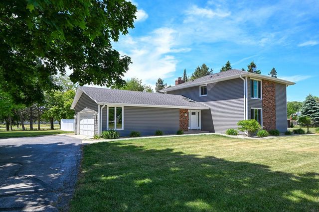 W299N5471 Arrow COURT, Hartland, WI 53029