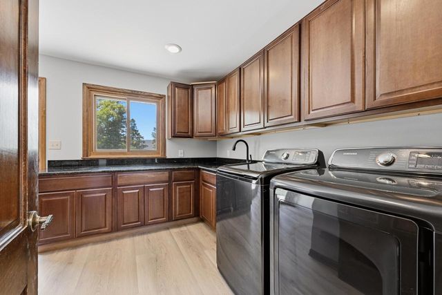 W299N5471 Arrow COURT, Hartland, WI 53029