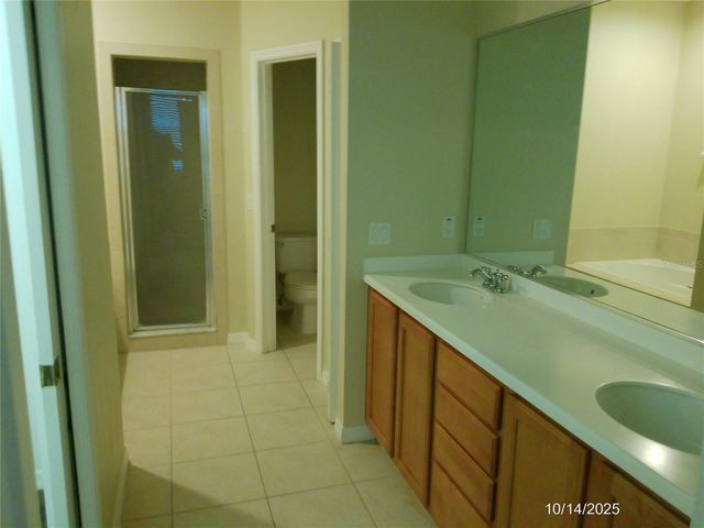 6376 SEDGEFORD DRIVE, Lakeland, FL 33811