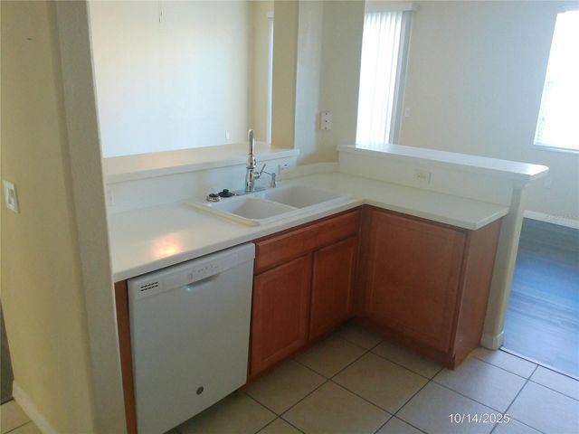 6376 SEDGEFORD DRIVE, Lakeland, FL 33811