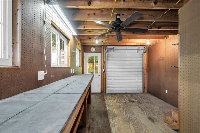 2150 Ball Avenue, Fayetteville, AR 72703