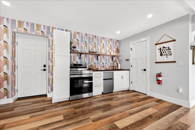 1470 Woodview Lane, Charleston, SC 29412