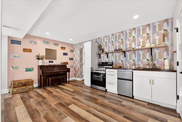 1470 Woodview Lane, Charleston, SC 29412