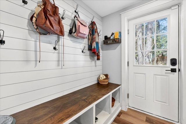 1470 Woodview Lane, Charleston, SC 29412