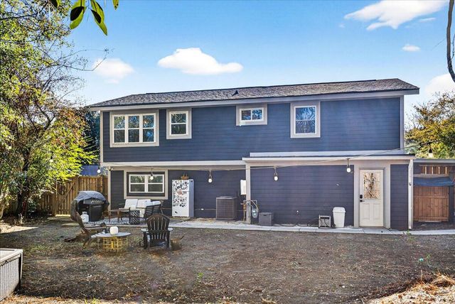 1470 Woodview Lane, Charleston, SC 29412