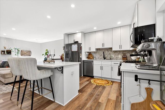 1470 Woodview Lane, Charleston, SC 29412