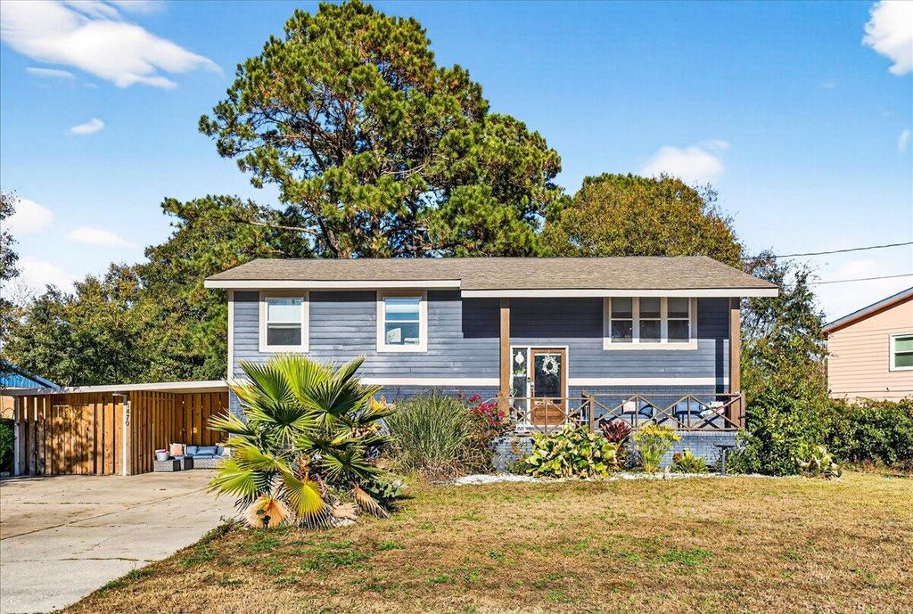 1470 Woodview Lane, Charleston, SC 29412