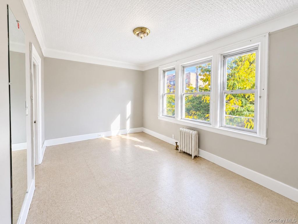 95-11 42nd Avenue, Elmhurst, NY 11373 — photo 4