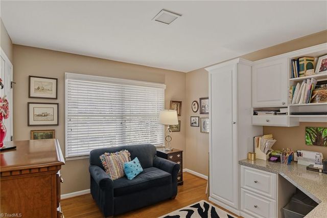 2717 Asbury Terrace, Greensboro, NC 27408