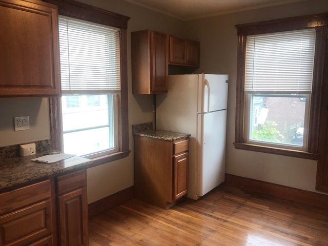 18 Hanover Cir 3, Lynn, MA 01902