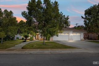 8614 Exodus Lane, Bakersfield, CA 93312