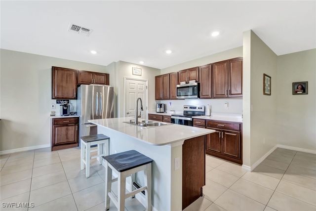 2701 NW Embers TER, Cape Coral, FL 33993