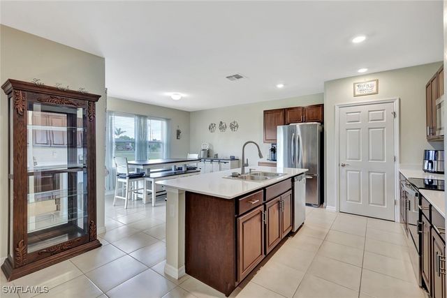 2701 NW Embers TER, Cape Coral, FL 33993