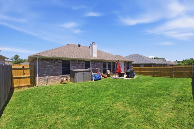 1913 Wahoo Drive, Mansfield, TX 76063