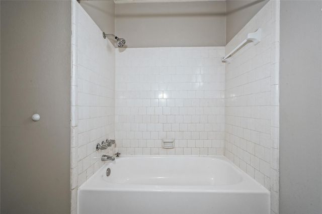 7310 Kite Hill Drive, Houston, TX 77041