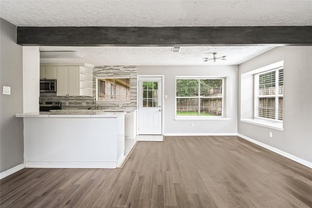 7310 Kite Hill Drive, Houston, TX 77041