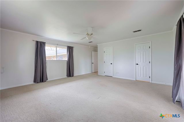 341 County Road 233, Hallettsville, TX 77964