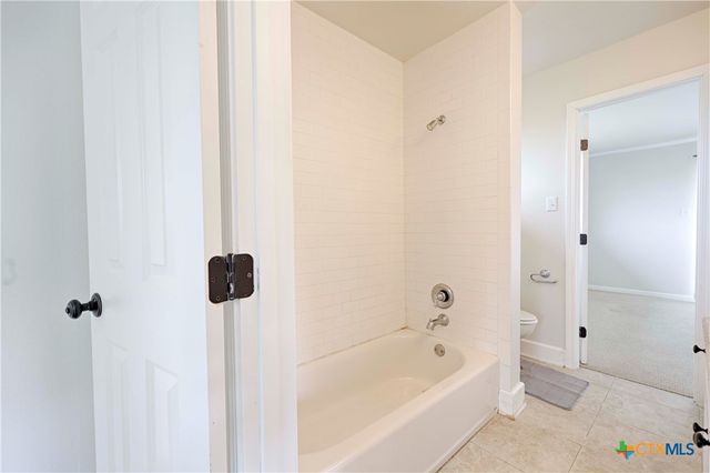 341 County Road 233, Hallettsville, TX 77964