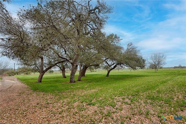 341 County Road 233, Hallettsville, TX 77964