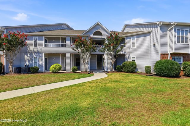 4146 Breezewood Drive Apt 203, Wilmington, NC 28412