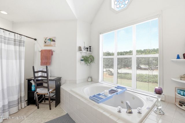 4146 Breezewood Drive Apt 203, Wilmington, NC 28412
