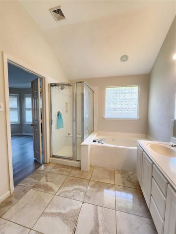 1606 Tynemouth Drive, Pasadena, TX 77504