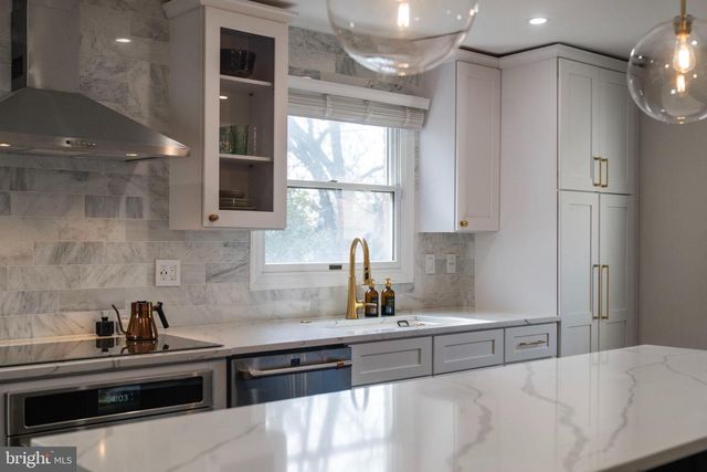 1604 HIGHLAND DR, Silver Spring, MD 20910