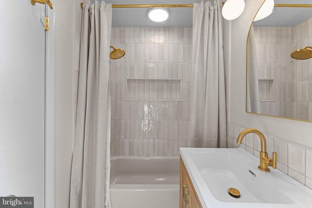 1604 HIGHLAND DR, Silver Spring, MD 20910