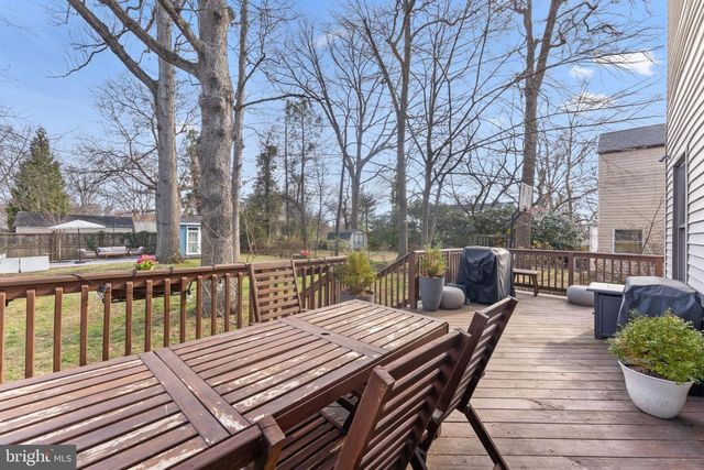 1604 HIGHLAND DR, Silver Spring, MD 20910