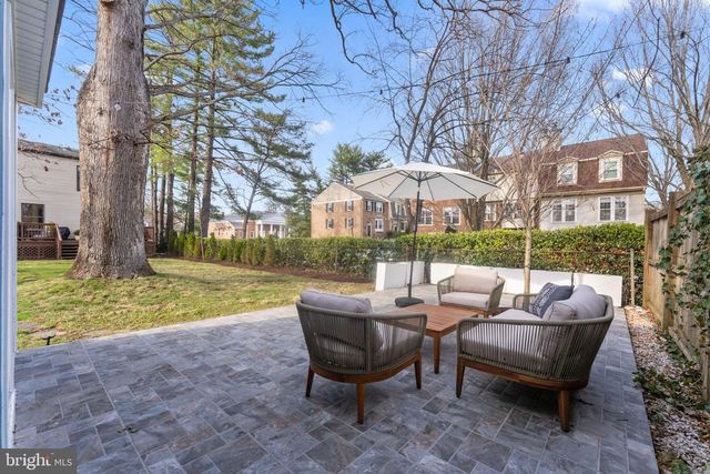 1604 HIGHLAND DR, Silver Spring, MD 20910