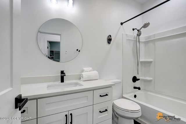 5560 N Suslositna Street, Wasilla, AK 99654