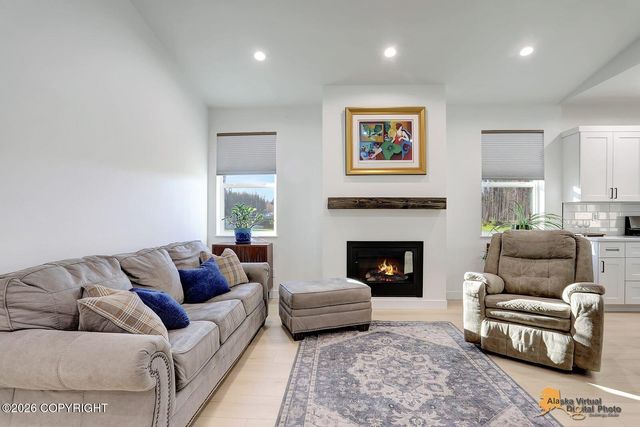 5560 N Suslositna Street, Wasilla, AK 99654