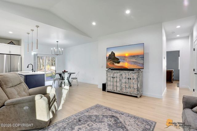 5560 N Suslositna Street, Wasilla, AK 99654