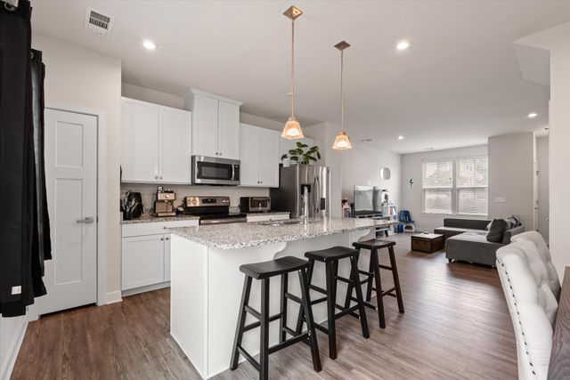 4316 Summercrest Blvd Unit 804, Antioch, TN 37013