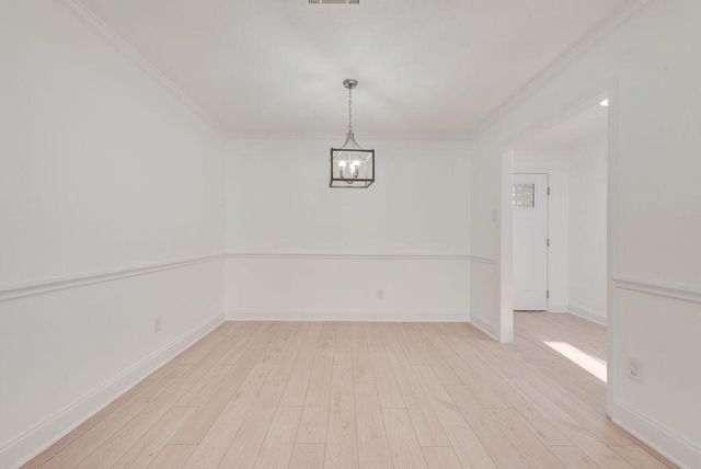 903 Elmwood Court, Euless, TX 76039