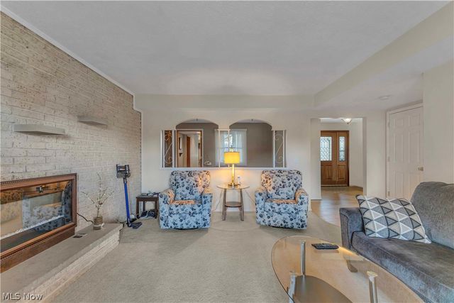 563 N Carpenter Road, Brunswick, OH 44212