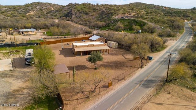 37115 S RINCON Road, Wickenburg, AZ 85390