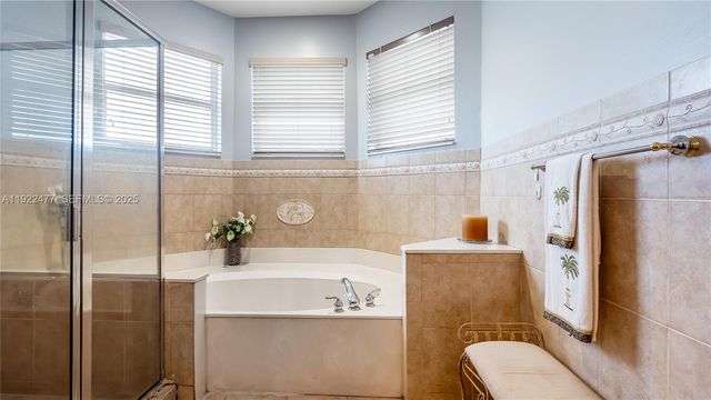 16365 NW 15th St, Pembroke Pines, FL 33028