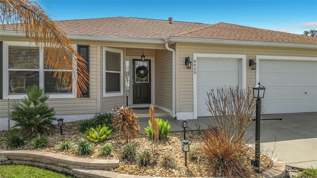 Image 4 of property listing at Address unavailable.