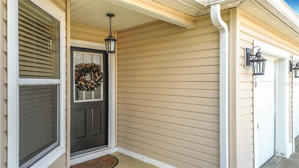 Image 5 of property listing at Address unavailable.