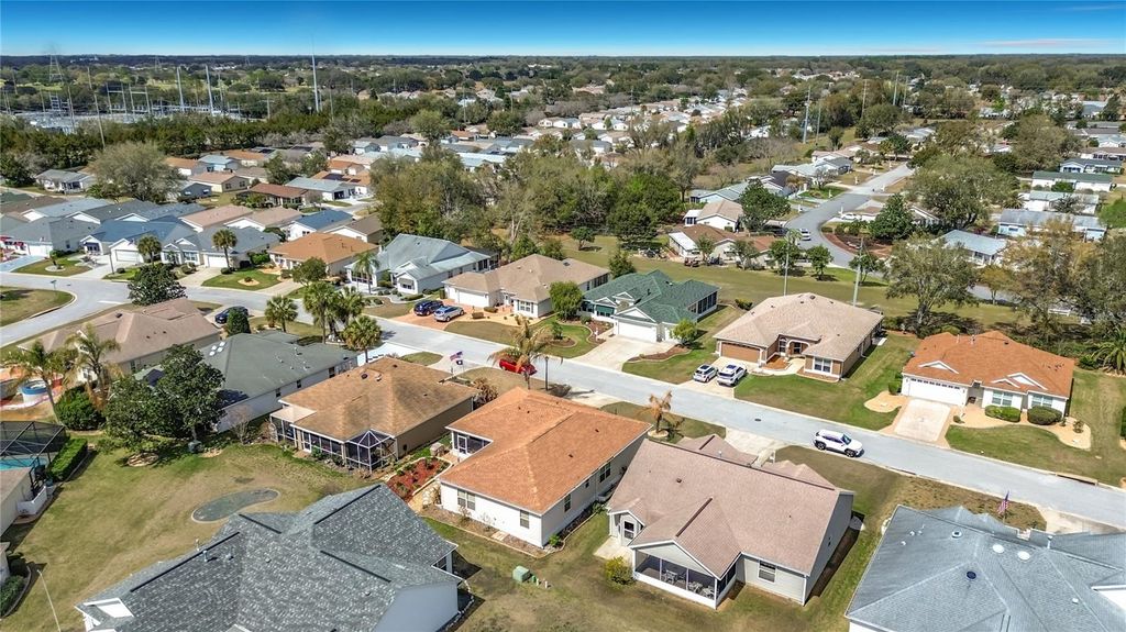 Image 44 of property listing at Address unavailable.