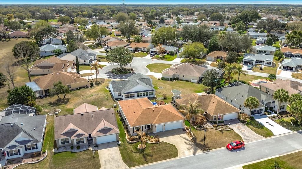 Image 46 of property listing at Address unavailable.