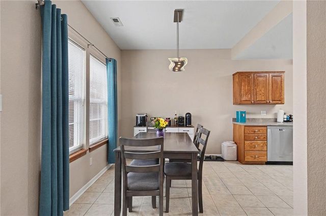 2343 Surrey Drive, Lawrence, KS 66046